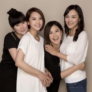 4 in Love的英文名