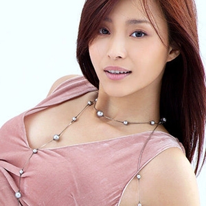 张曦文的英文名